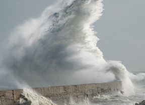 storm-wave-crashing-against-a-harbour-wall