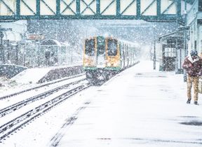 train-travelling-in-heavy-snow