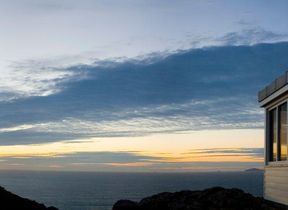 uk_climate_synoptic_and_climate_stations